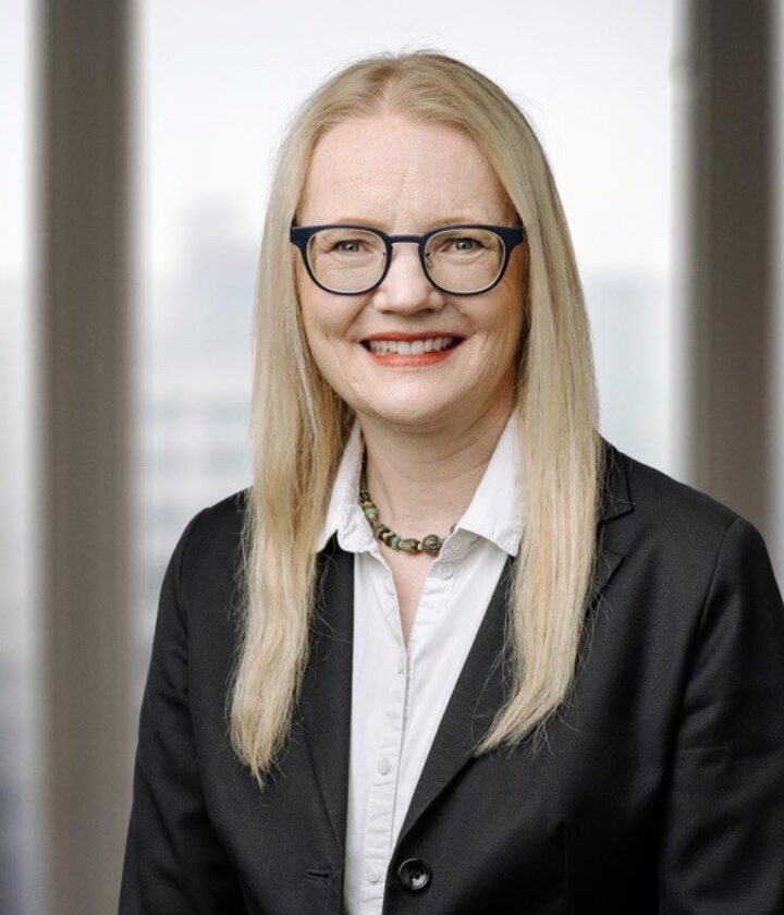 Andrea Pinnow - Elevated Materials